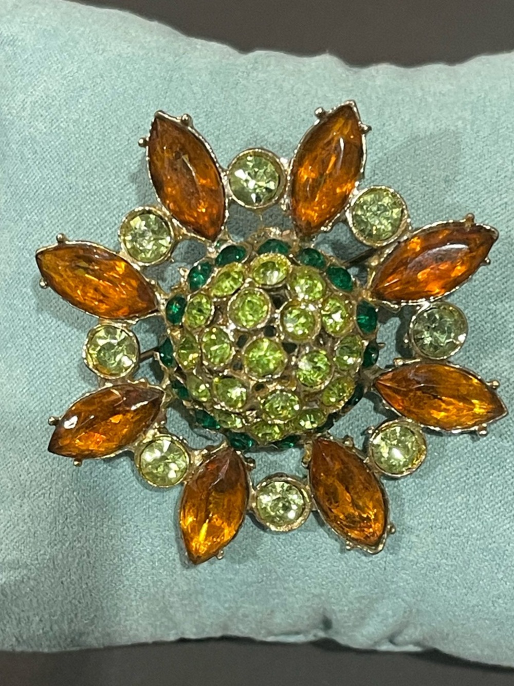 Vintage-Inspired Green and Amber Crystal Floral Brooch - Women Jewelry